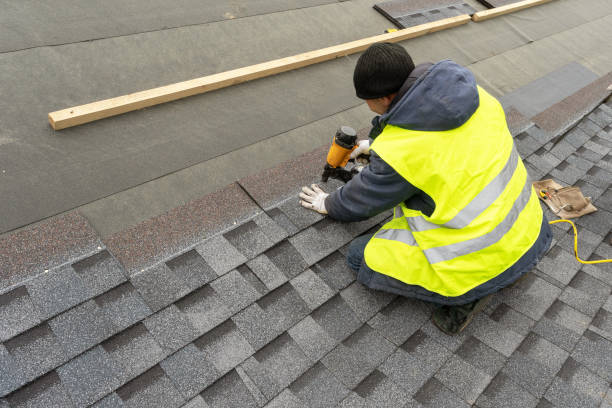 Best Commercial Roofing Services  in Oatfield, OR